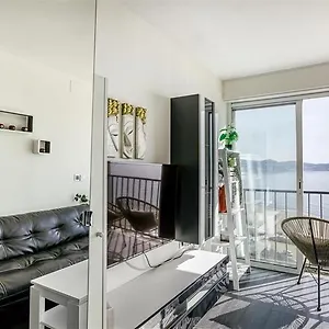 K D-luxe , Ampuriabrava España